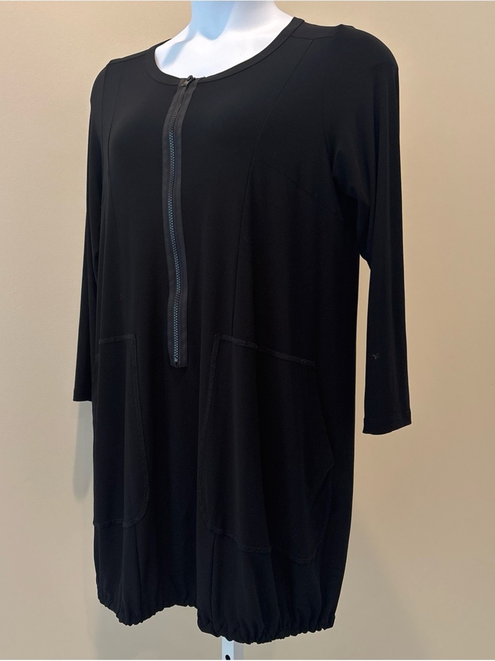Sun Kim Vintage Black Zip-Front Midi Dress with Pockets